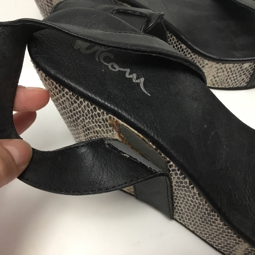 VOLCOM Platform Sandals - Picture 5 of 16